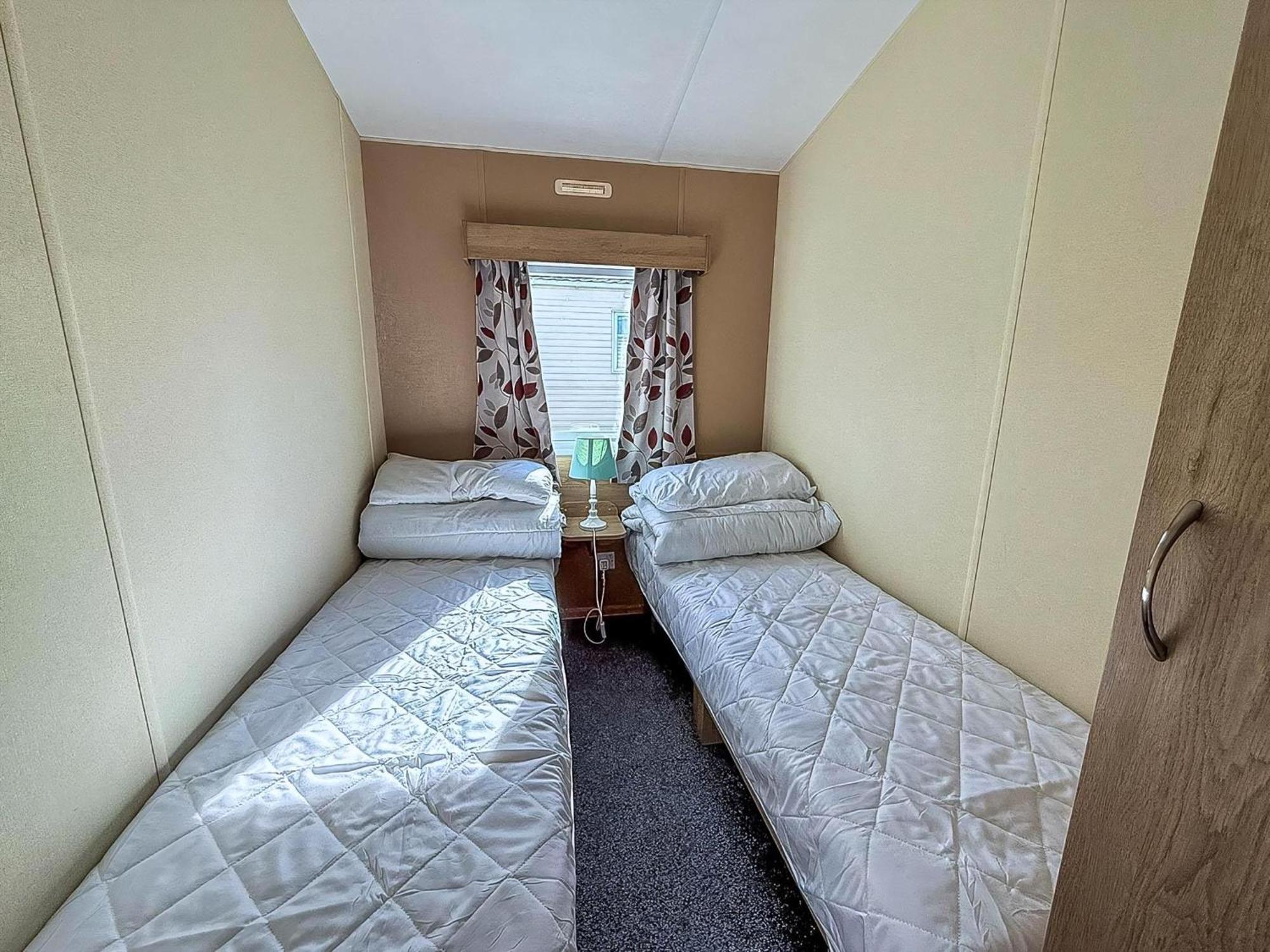 Lovely 6 Berth Caravan At Sunnydale Holiday Park Ref 35375S Louth  Luaran gambar