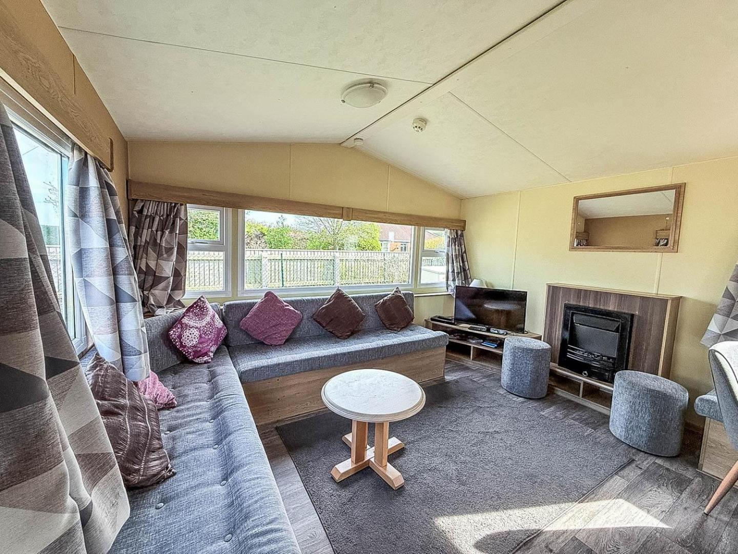 Lovely 6 Berth Caravan At Sunnydale Holiday Park Ref 35375S Louth  Luaran gambar